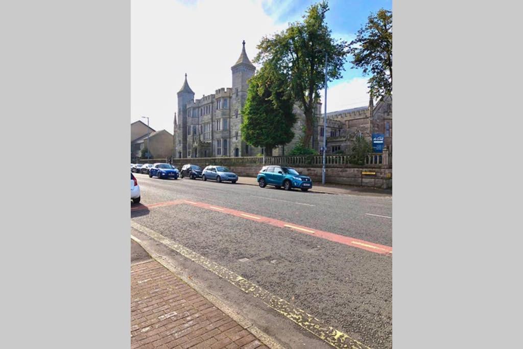 The Warwick Apartment Greenock Exterior foto